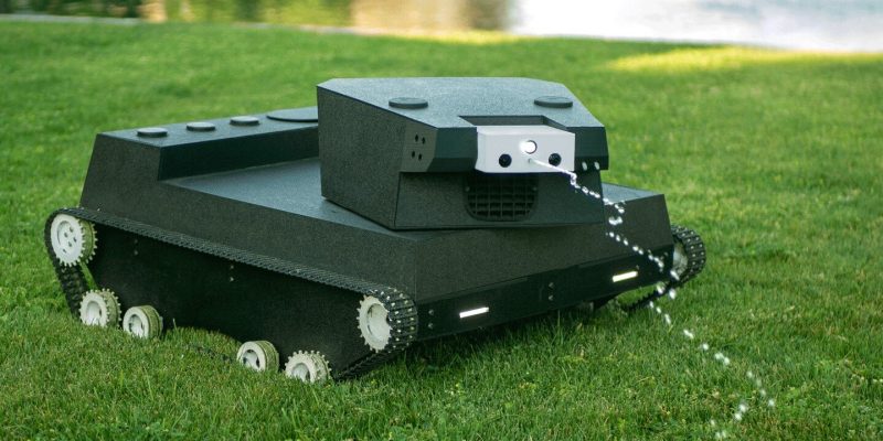 This Yardroid Robot Smart Tank Does Yard Chores For You